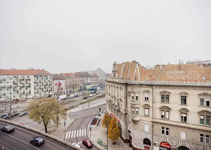 Skyline Living - Penthouse With Terrace And Parking